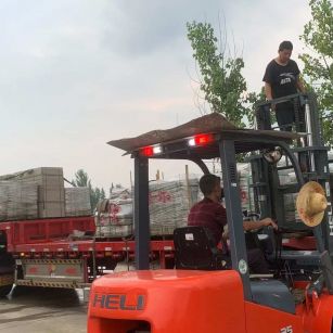 东莞 黄金麻冰裂纹，地铺石装车