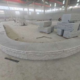 东莞 芝麻白异形坐凳，自然面光面弧形加工