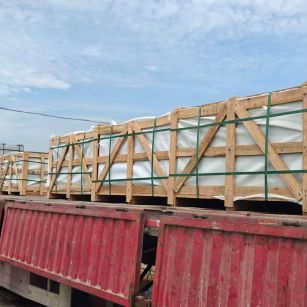 东莞 芝麻白花岗岩地铺石出口专车-泰国游