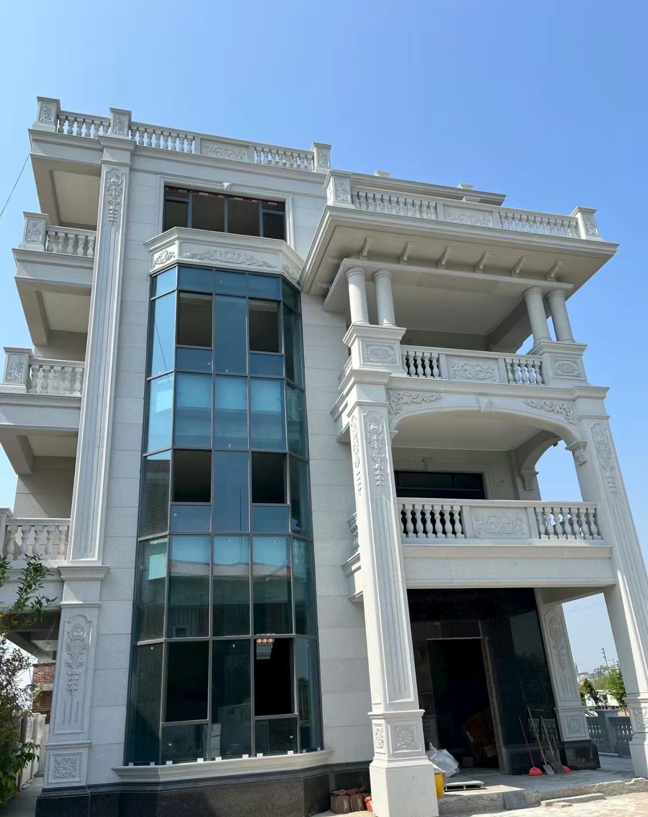 东莞 白麻花岗岩别墅外墙干挂效果展示