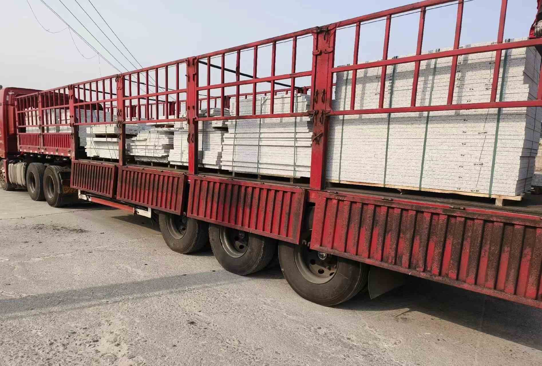 东莞 白麻荔枝面外墙干挂，工厂装车日常