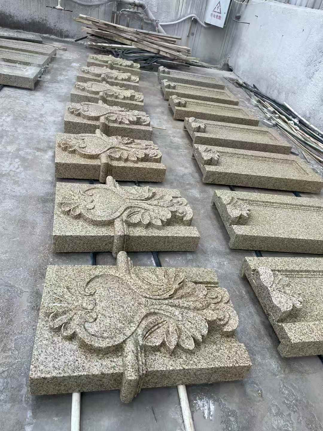 东莞 黄金麻花岗岩别墅外墙雕刻板