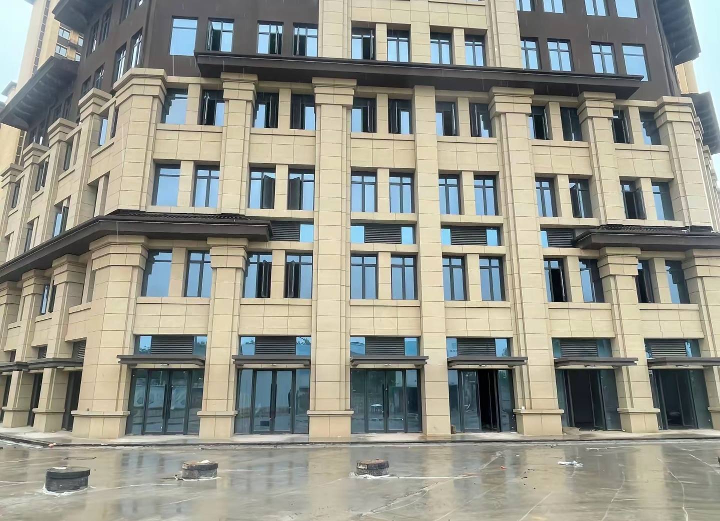 东莞 黄金麻花岗岩荔枝面小区外墙干挂