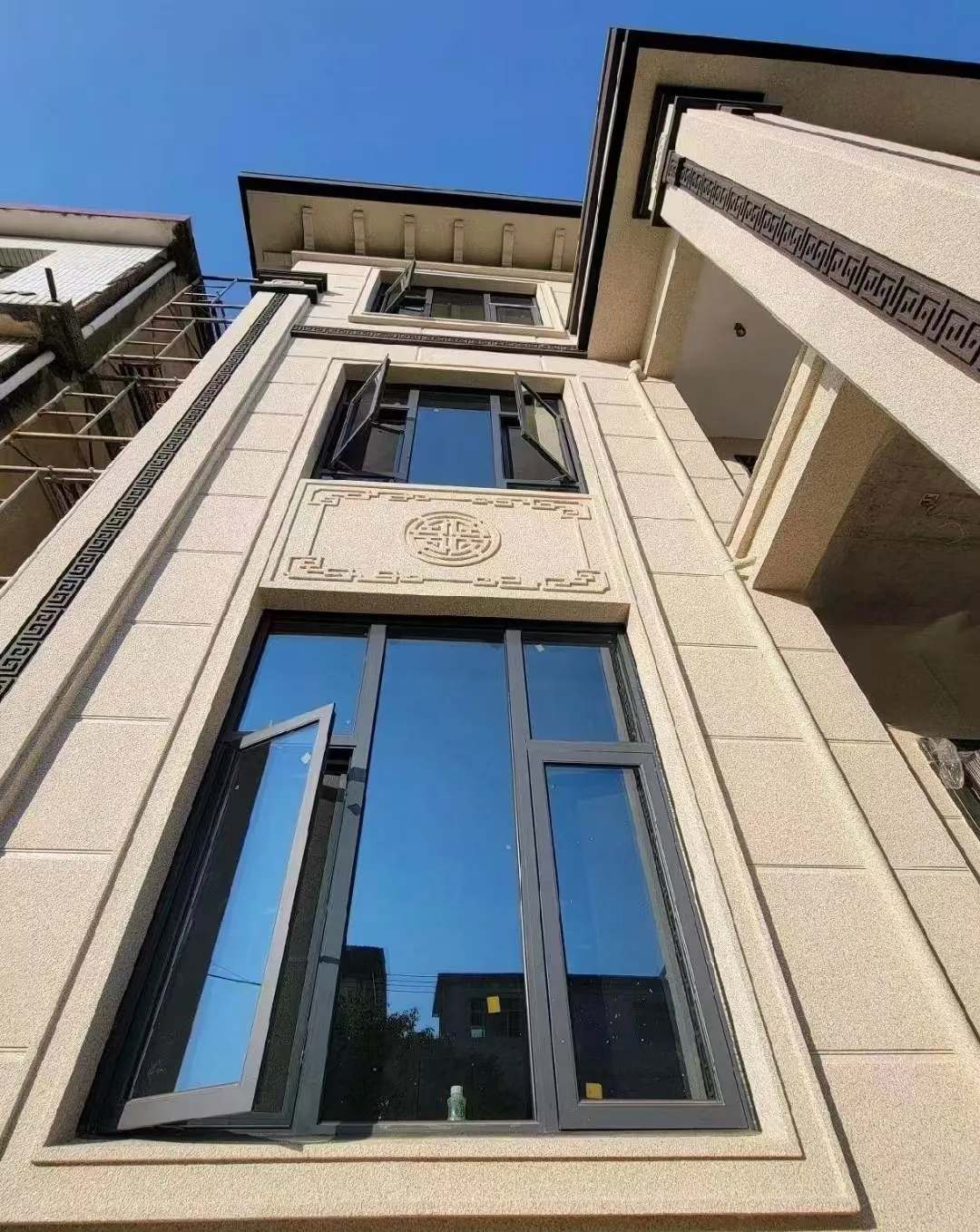 东莞 黄金麻荔枝面别墅外墙干挂效果展示