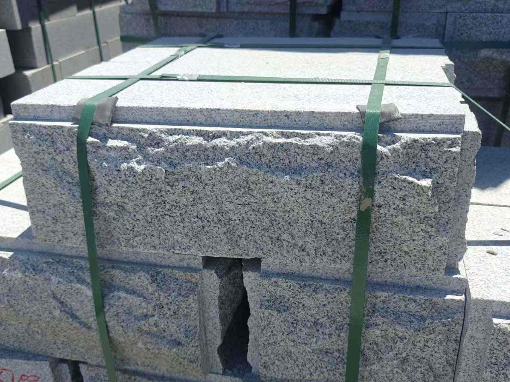 东莞 芝麻白花岗岩自然面成品