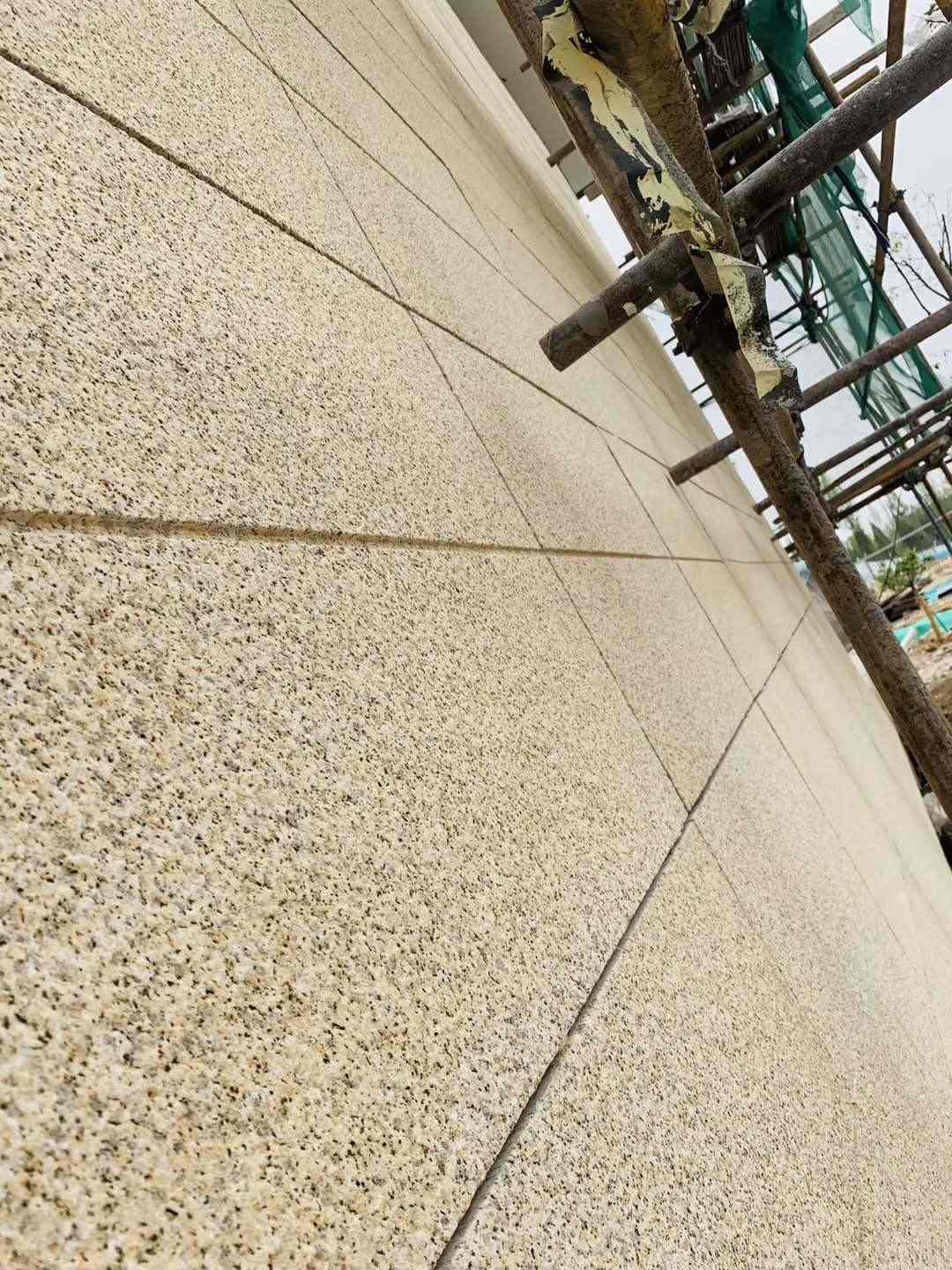 东莞 黄金麻花岗岩荔枝面外墙干挂石材效果示例