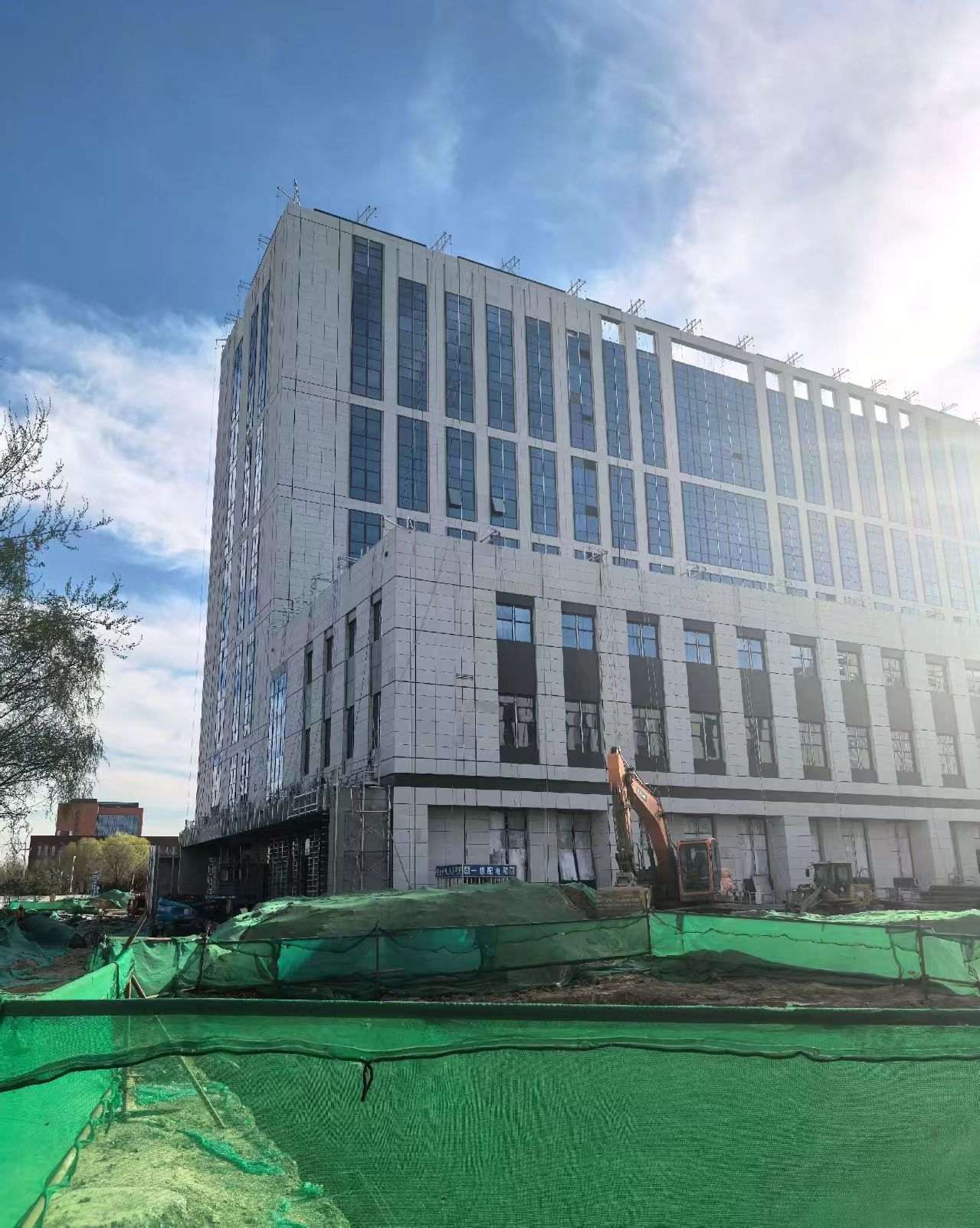 东莞 白麻花岗岩石材外墙干挂